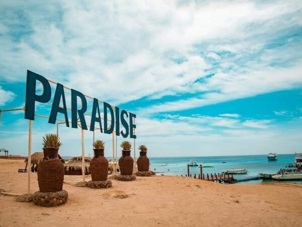 Full Day Trip To Paradise Island